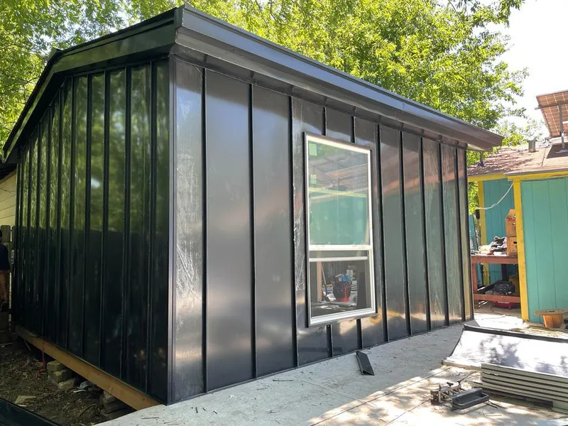 Black standing seam metal wall panels for Roof Inspection in Mount Hood Villages